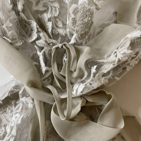 Rya Collection Charming Sheer Floral Mini Beige Ivory Robe Cover Up Size XS - Picture 8 of 14